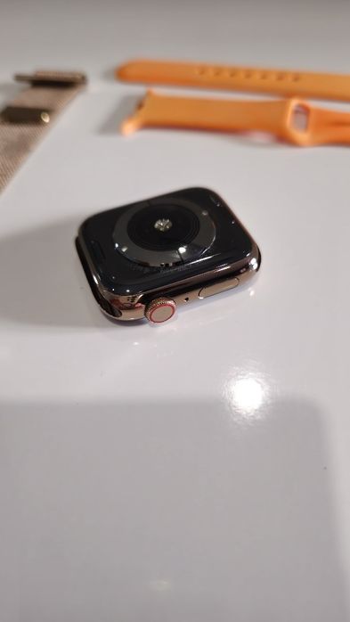 Apple Watch Série 5 44mm stainless steel