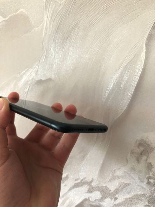 IPhone SE 2022 3 Gen 64 Gb