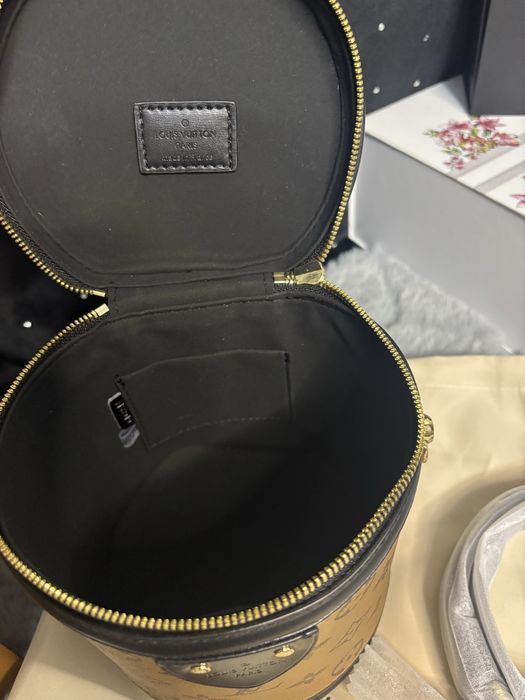 Nowa torebka z workiem i pudelkiem Louis Vuitton