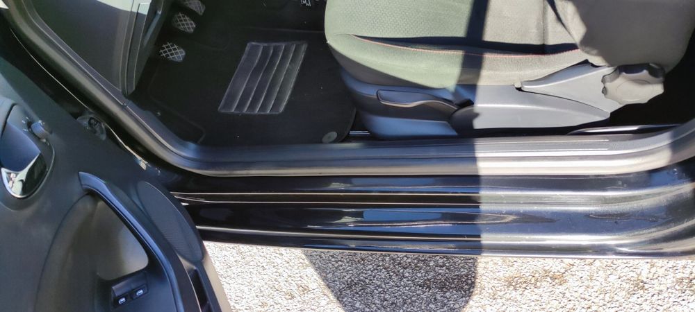 Seat Ibiza SportCoupe 6J 1.6TDi FR 30 anos