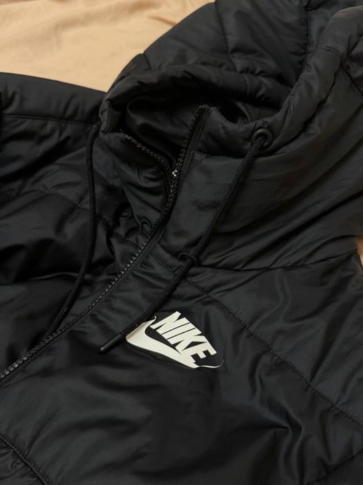 Куртка Nike унісекс