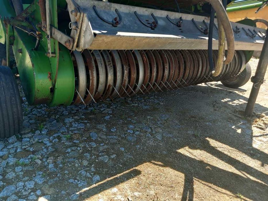 Enfardadeira Krone Vario Pack 1500