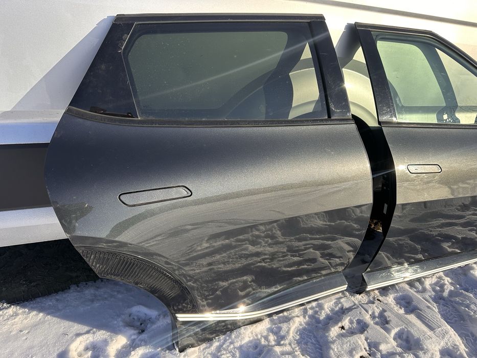 Дверка передня задня права ліва Kia EV6 AGT Wind