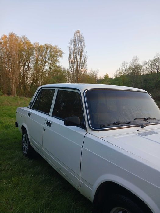 Продам авто ВА3 2105