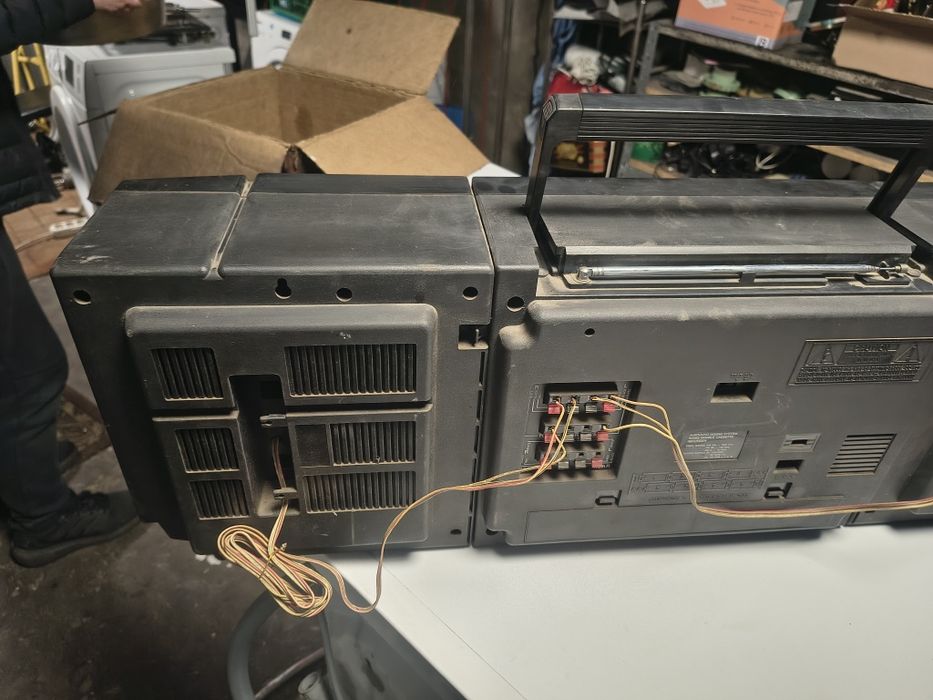 Radiomagnetofon amwood SCR-888