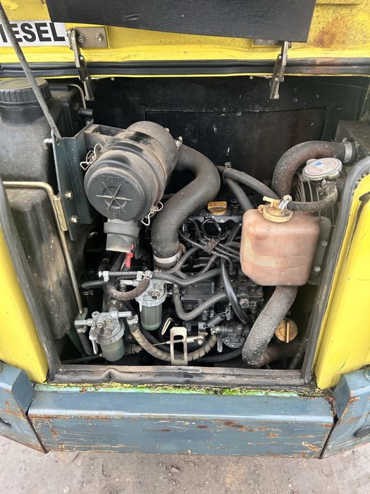 Minikoparla Yanmar B15-2