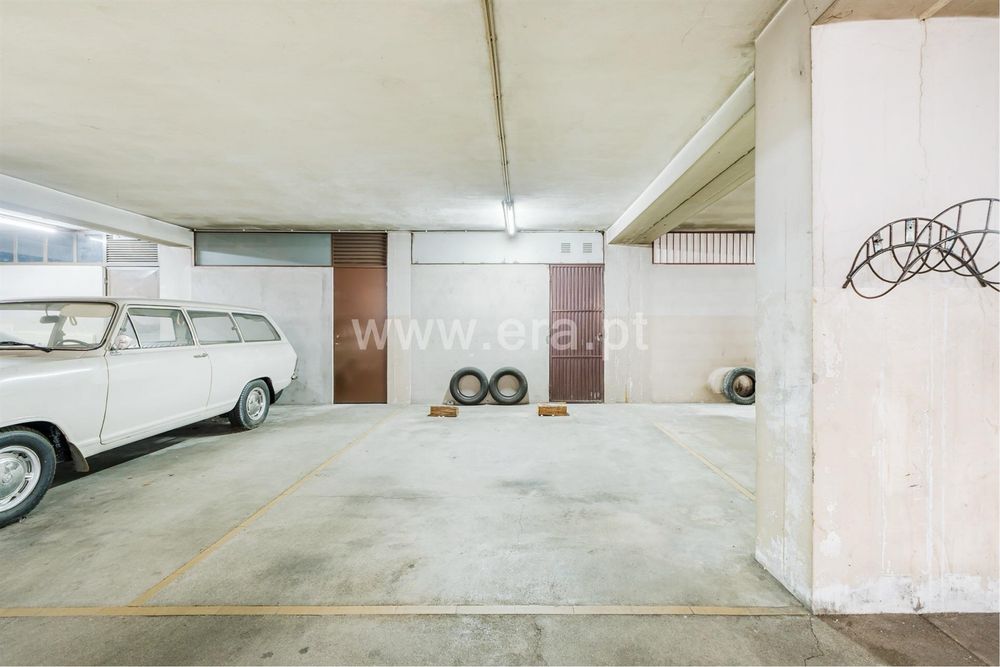 T3 em Paredes | 177 m² | Garagem
