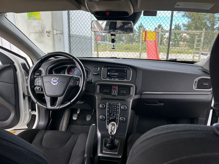 Volvo V40 branco  2013 disel