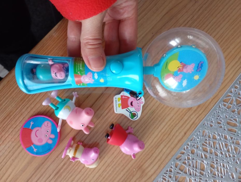 Zabawki z bajki świnkai Peppa