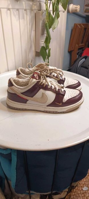 Nike dunk low lx - year of the snake buty 37,5