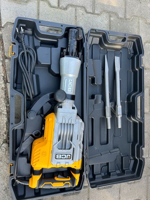 Młot Wyburzeniowy Wynajem, Nagrzewnica