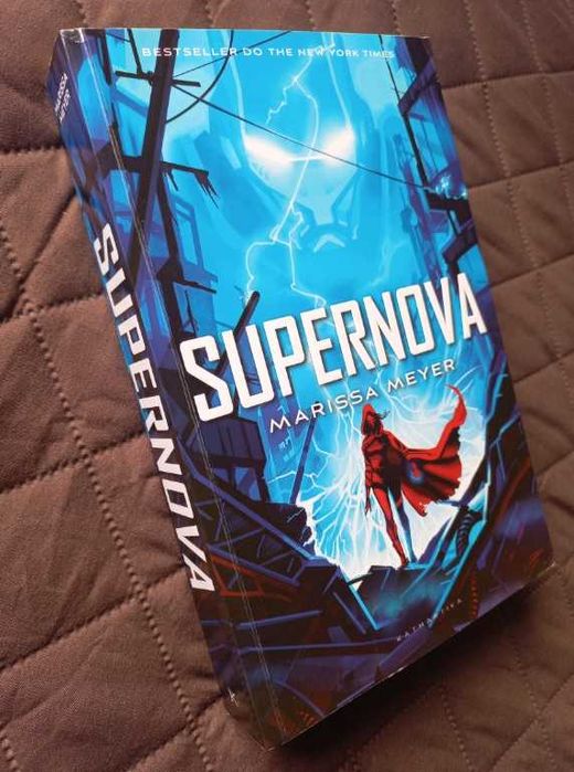 Supernova - Marissa Meyer (Renegados Livro 3)