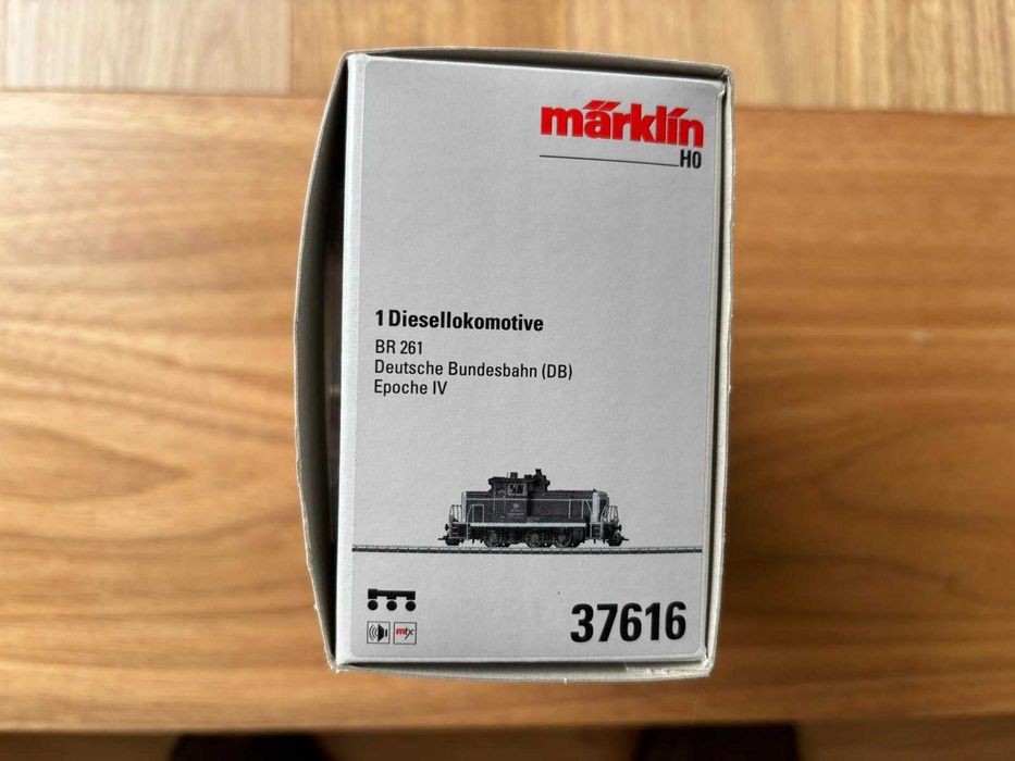 Locomotiva Märklin 37616, excelente estado.