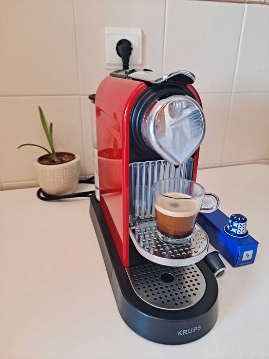 Máquina café Nespresso KRUPS CITIZ