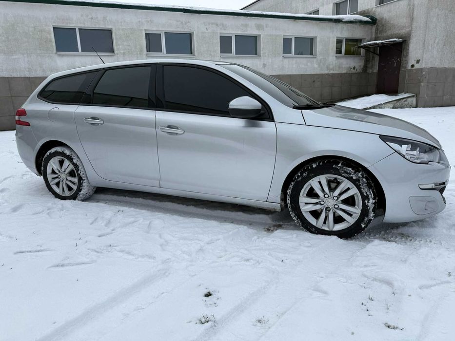 Peugeot Пежо 308 SW 2016