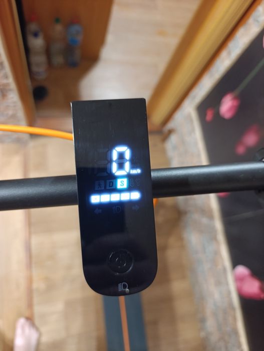 Электросамокат Xiaomi Electric Scooter 6 GL