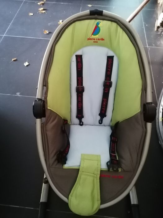 Cadeira bebe com baloiço