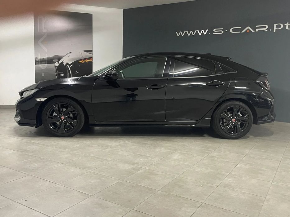 Honda Civic 1.0 i-VTEC Executive CVT