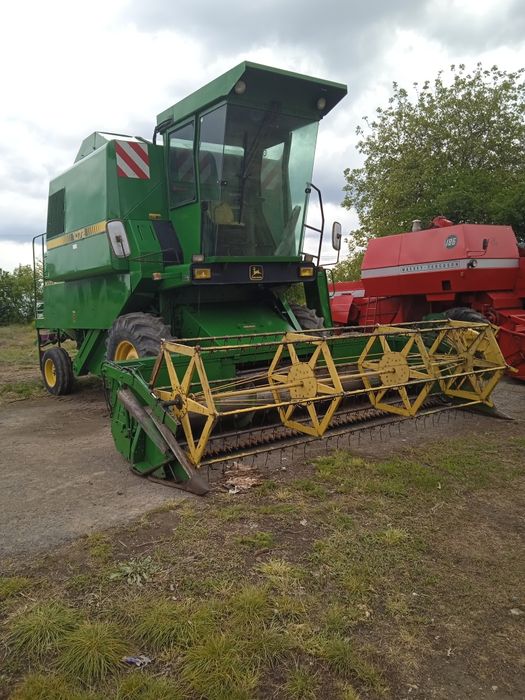 Комбайн Джон Дір 1072