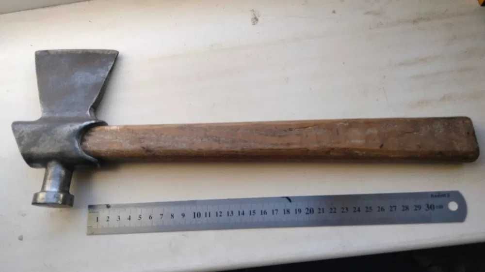 Топор СССР Токмакский кузнечно штамповочный завод