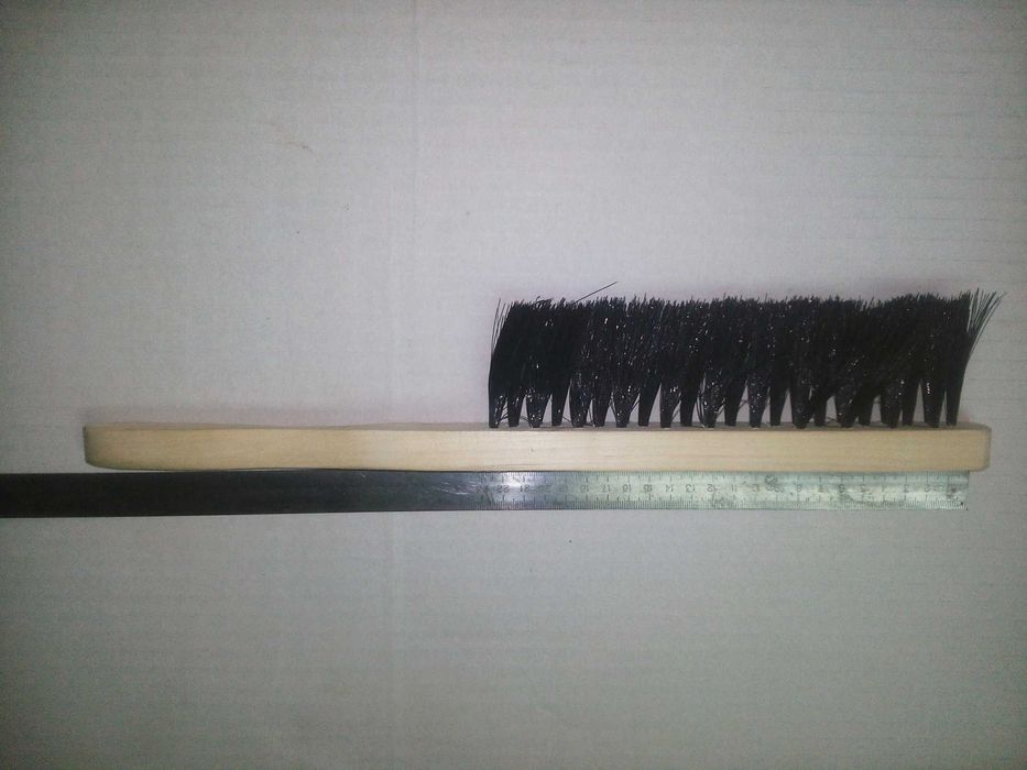 Щетка сметка с деревянной ручкой