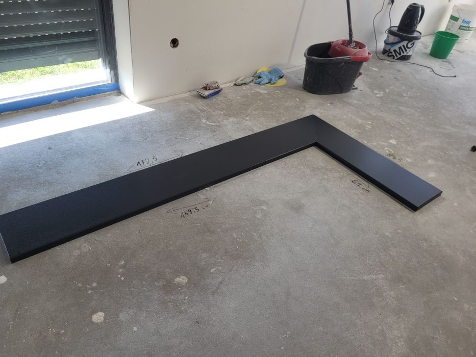 Parapet  wewnętrzny narożny antracyt