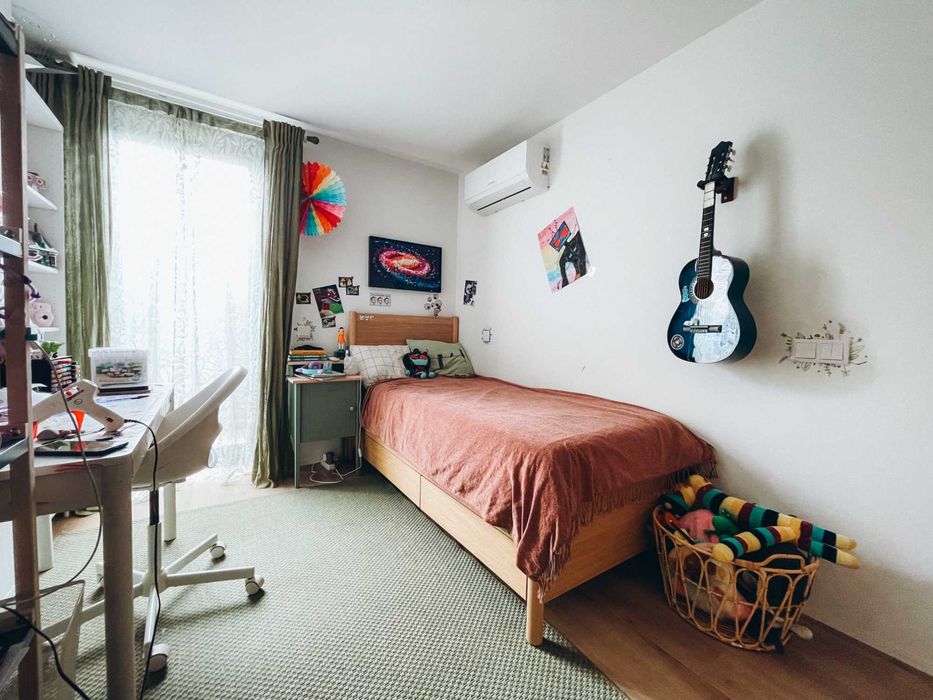 Apartamento T1+1 à venda na Rua Aurora Teixeira de Castro, 59