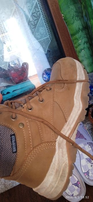 Botas caminhada n 32 hi-tec
