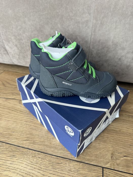 Geox нові черевики демісезон 25