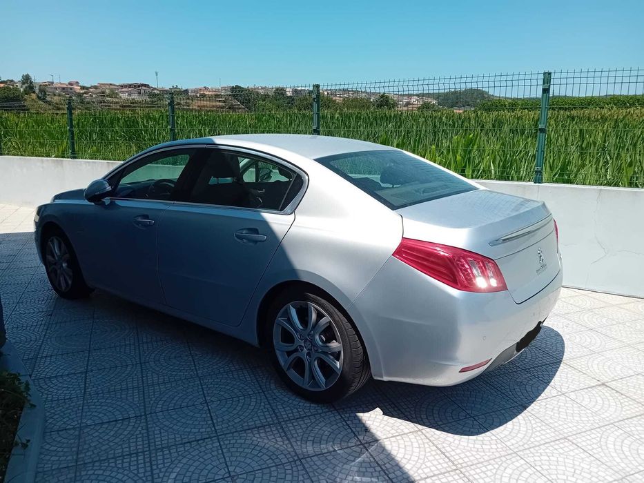 Peugeot 508 2012/09 Híbrido/ Diesel 172 000 km
