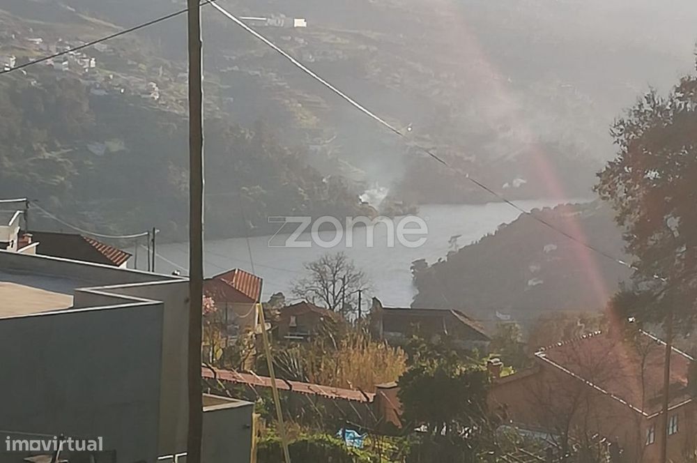 Terreno Urbano em Santa Marinha do Zêzere - Baião