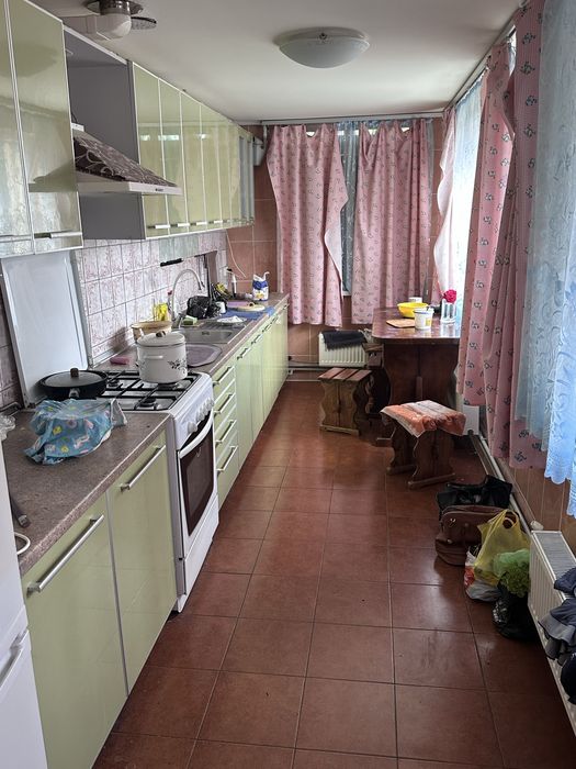 Продаю хозяйский дом
