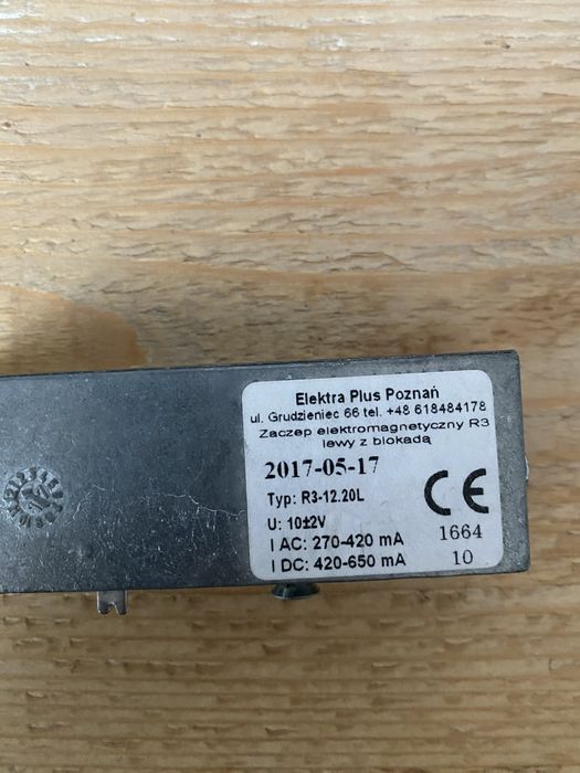 Zaczep elektromagnetyczny R3Lewy 24V