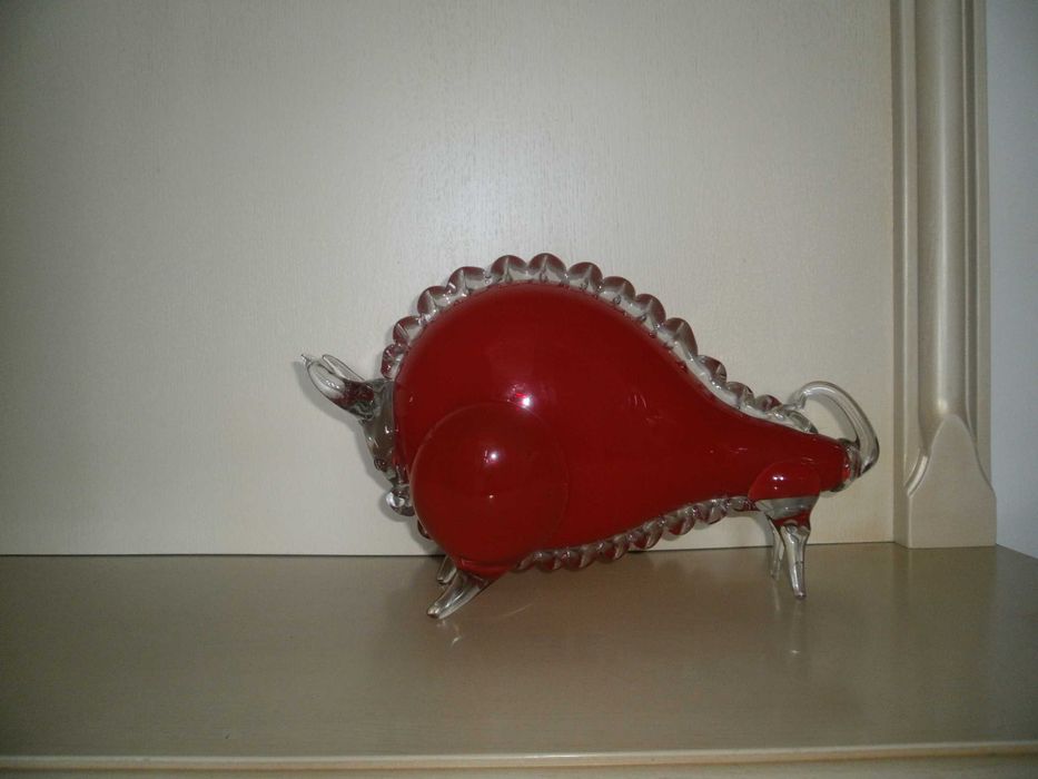 Czerwony BYK żubr  huta  NIEMEN duzy oryginalny idealny stan PRL 40X23