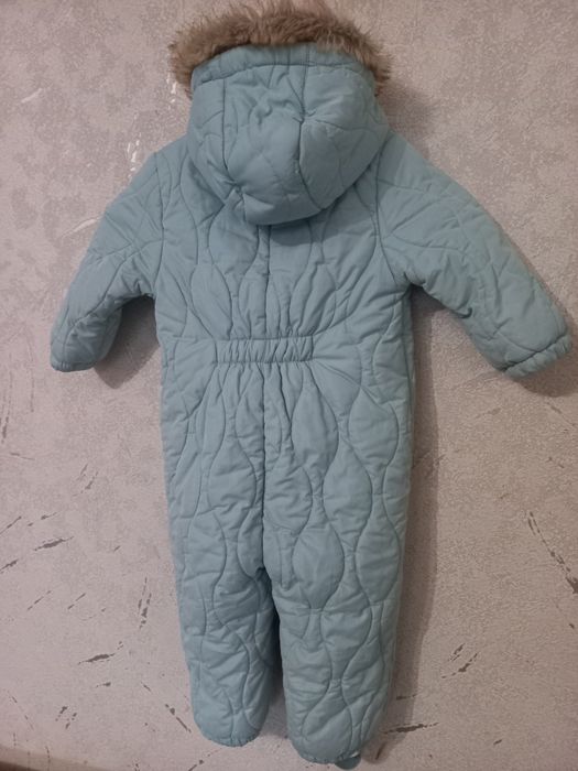 Зимовий комбінезон