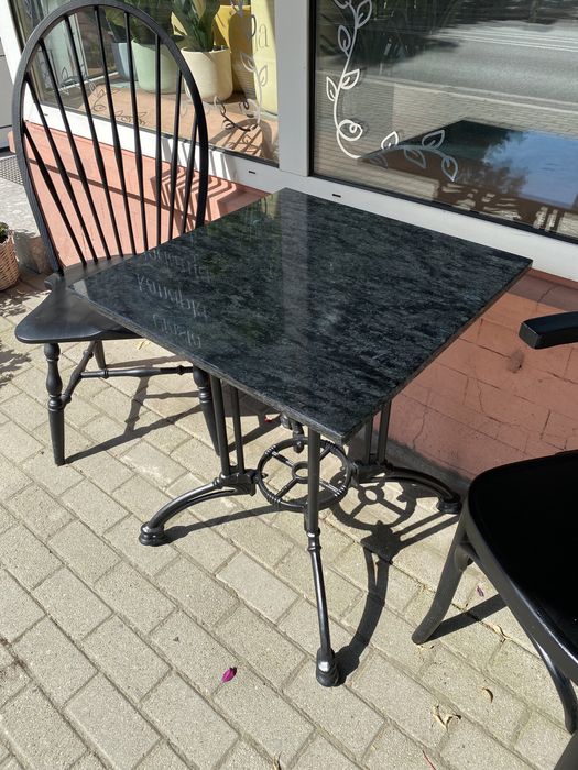 Parapety granitowe , blaty na stoły, stoliki, ławy ,itp.