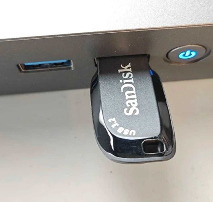 Флешка SanDisk USB 3.2 юсб накопитель на 256GB USB очень скоростной USB диск