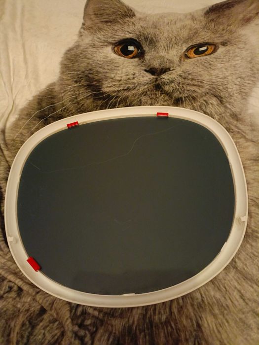 Lustro w białej oprawie 51cm x 47cm