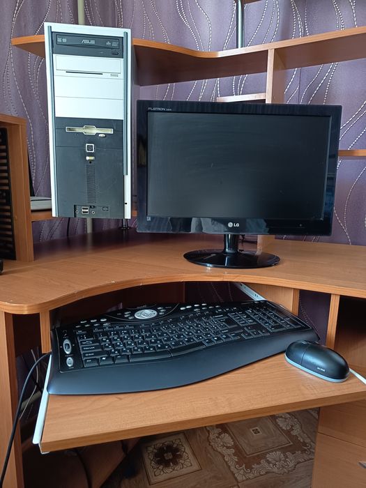 На запчастини, комп'ютер,системний блок , клавіатура