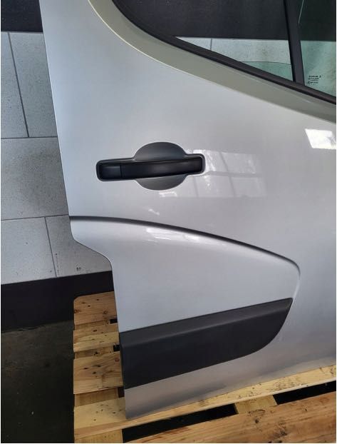 drzwi prawy przód prawe GKY TEKNH Opel Movano B lift Master III