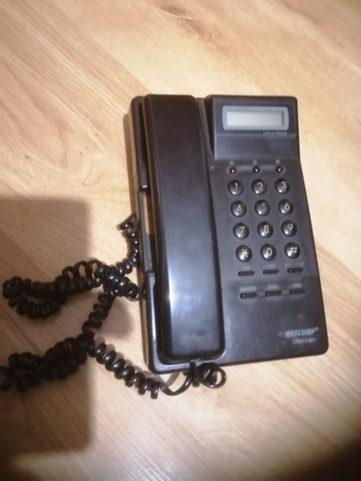 Telefon stacjonarny