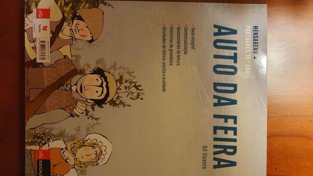 Caderno de Atividades Português 10.° ano/Auto da Barca do Inferno. 
Cé