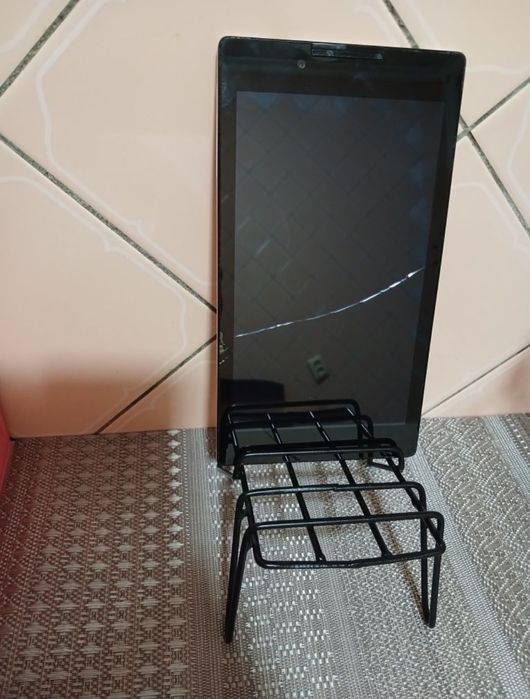 Планшет Lenovo  рабочий