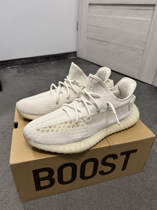 Yeezy 350 V2 Boost Bone