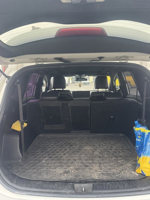 Kia Carens 2013. 2.0 LPG