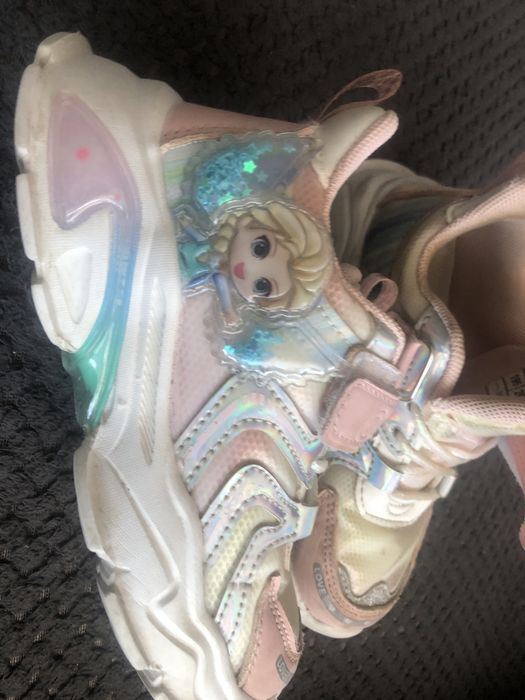 Adidaski Elza 29