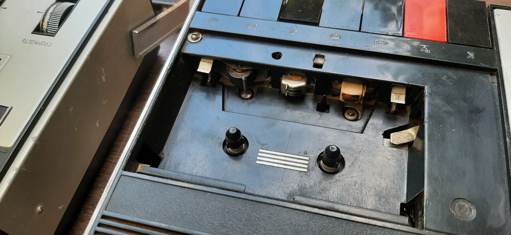 Магнитофон ВЕСНА 306