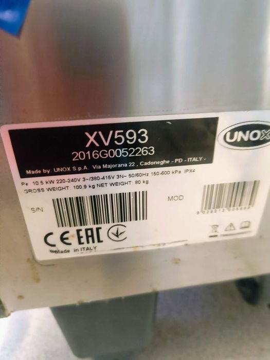 Piec konwekcyjno -parowy UNOX 7GN