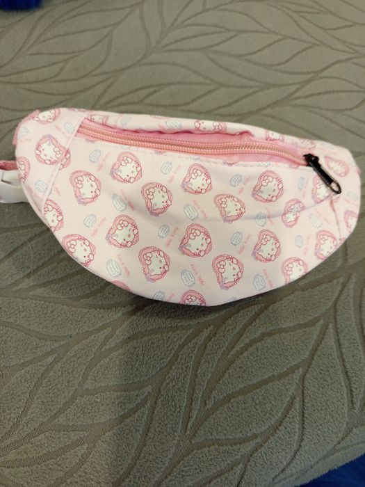Bolsa de hello Kitty.64738135096067123