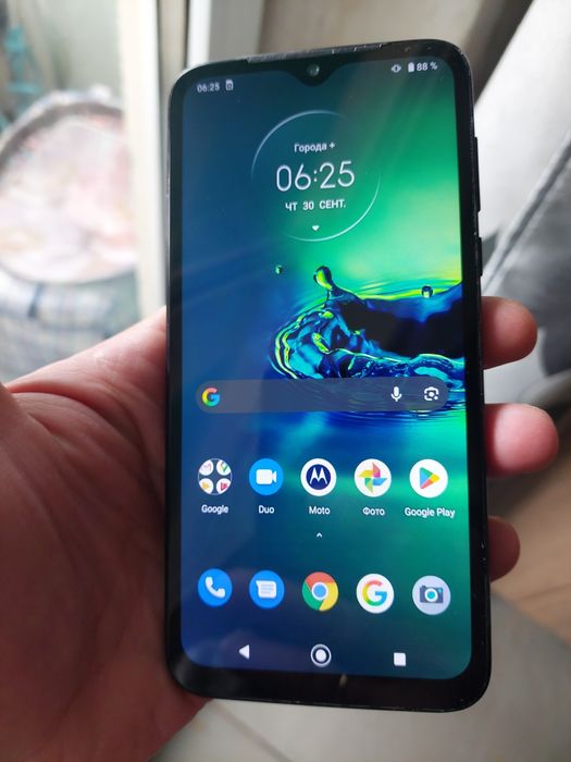 Motorola  G8 plus NFC и Motorola e13